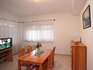 Villa Stobrec 3*