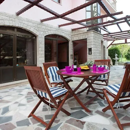 Guest house Villa Stobrec