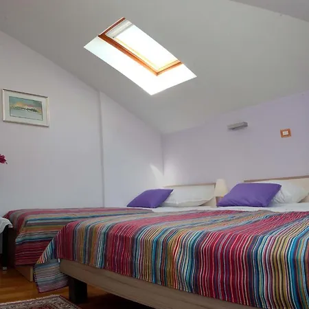 Villa Stobrec Guest house 3*