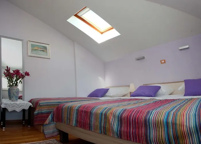 Villa Stobrec Konukevi 3*